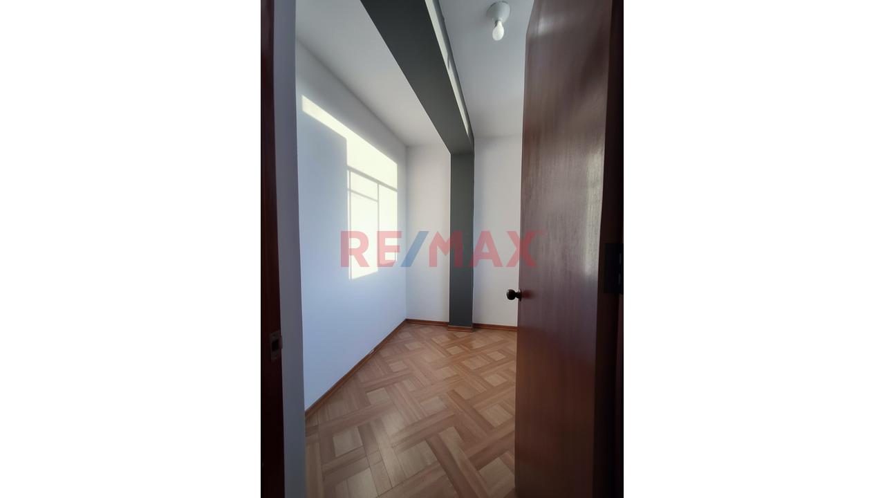 🏡✨ Amplia Casa En Venta – Salaverry ✨🏡 - 6