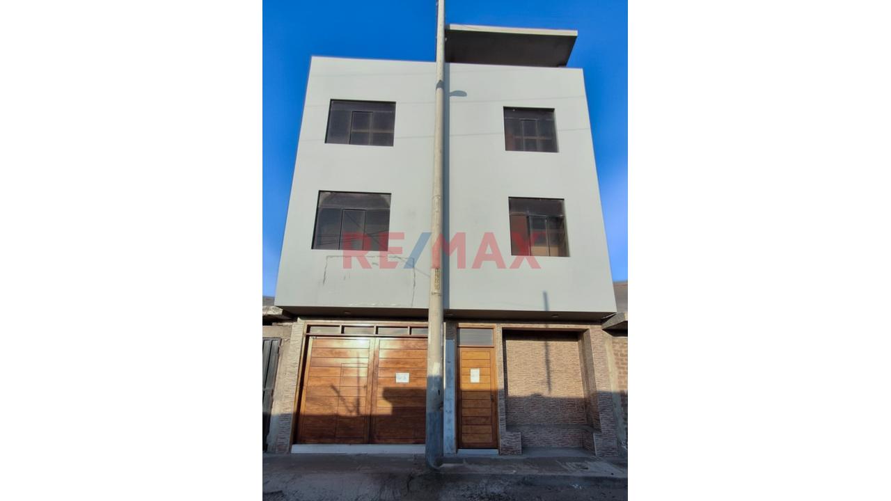 🏡✨ Amplia Casa En Venta – Salaverry ✨🏡 - 1