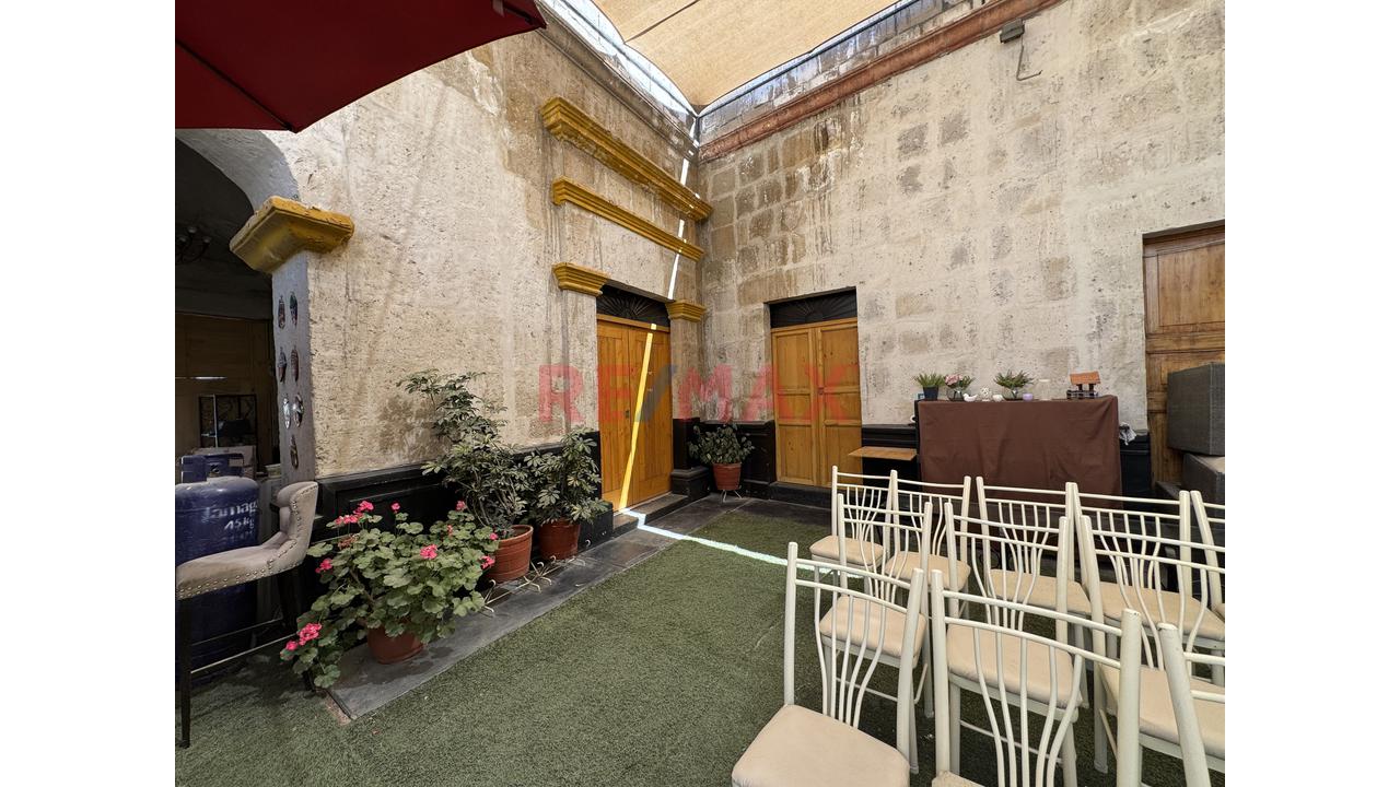 🏛️✨ ¡Inversión Única En El Centro Histórico De Arequipa! ✨🏛️ - 4