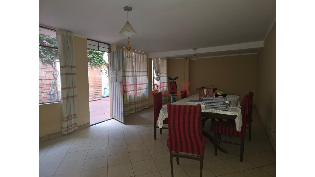 Oportunidad única Casa ubicado en Jose Luis Bustamante Y Rivero Oportunidad única Casa ubicado en Jose Luis Bustamante Y Rivero