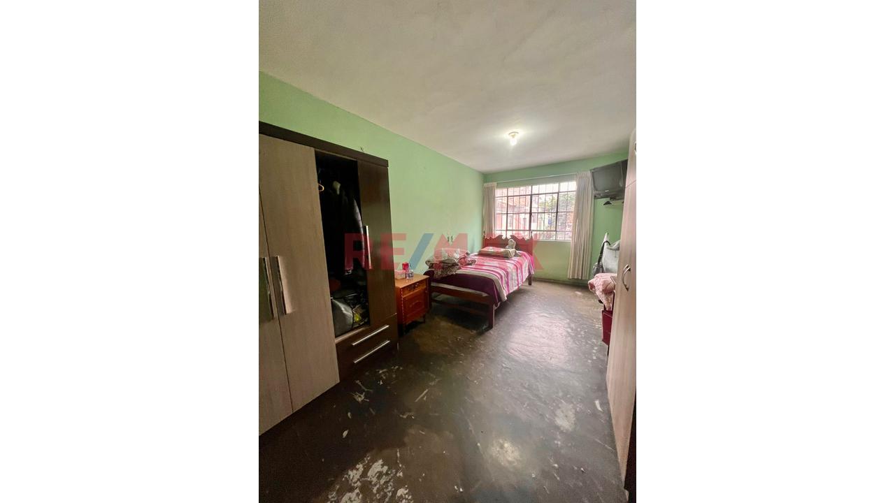 🏡 Casa Amplia De 162 M² En Venta En El Agustino | 5 Habitaciones | Excelente Ubicación 🏡 - 13