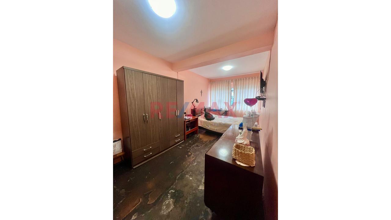 🏡 Casa Amplia De 162 M² En Venta En El Agustino | 5 Habitaciones | Excelente Ubicación 🏡 - 2