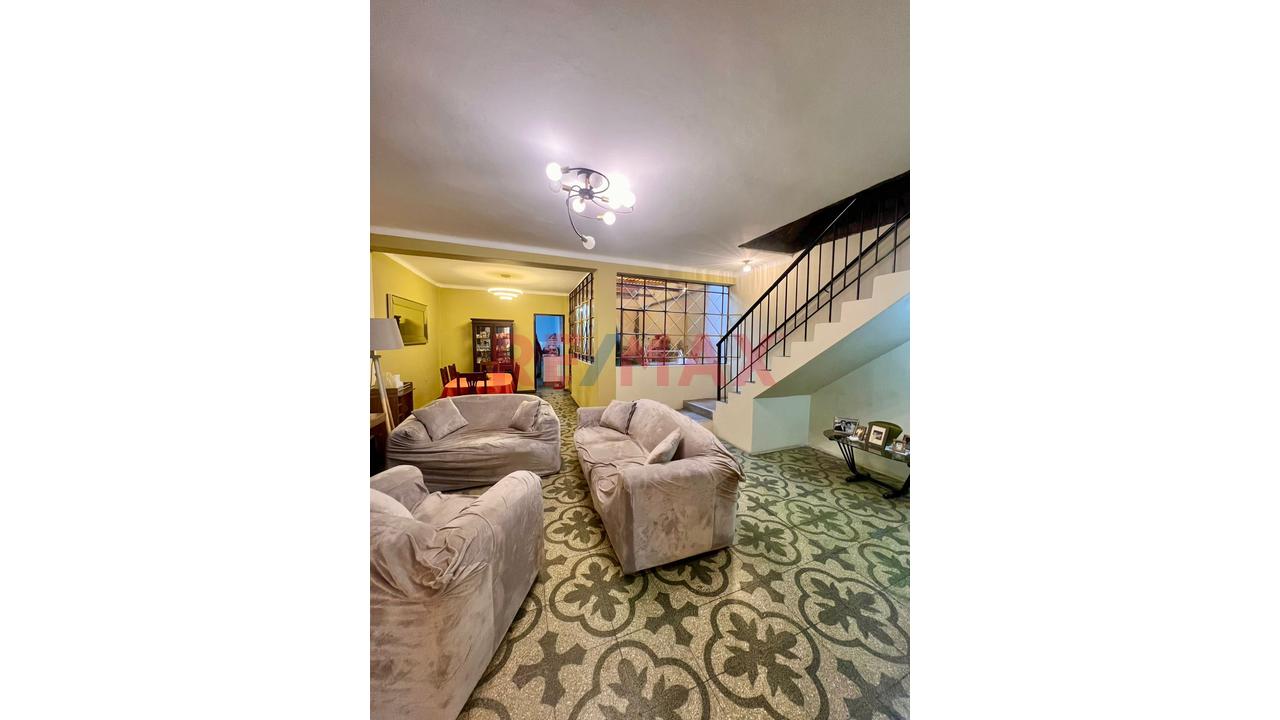 🏡 Casa Amplia De 162 M² En Venta En El Agustino | 5 Habitaciones | Excelente Ubicación 🏡 - 5