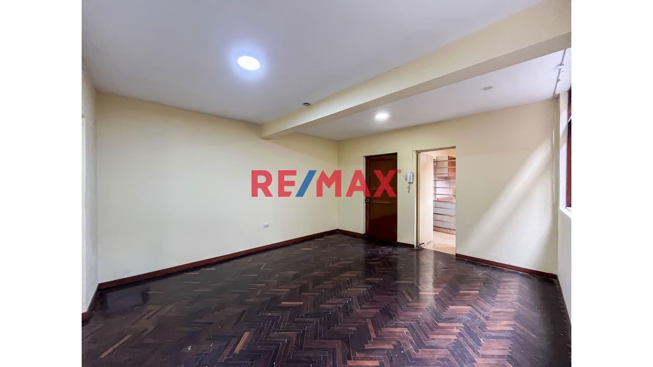 🏡✨¡𝐓𝐔 𝐃𝐄𝐏𝐀𝐑𝐓𝐀𝐌𝐄𝐍𝐓𝐎 𝐏𝐑𝐎𝐏𝐈𝐎 𝐓𝐄 𝐄𝐒𝐏𝐄𝐑𝐀 𝐄𝐍 𝐌𝐈𝐑𝐎𝐍𝐄𝐒 𝐁𝐀𝐉𝐎 – 𝐂𝐄𝐑𝐂𝐀𝐃𝐎 𝐃𝐄 𝐋𝐈𝐌𝐀! ✨🏡