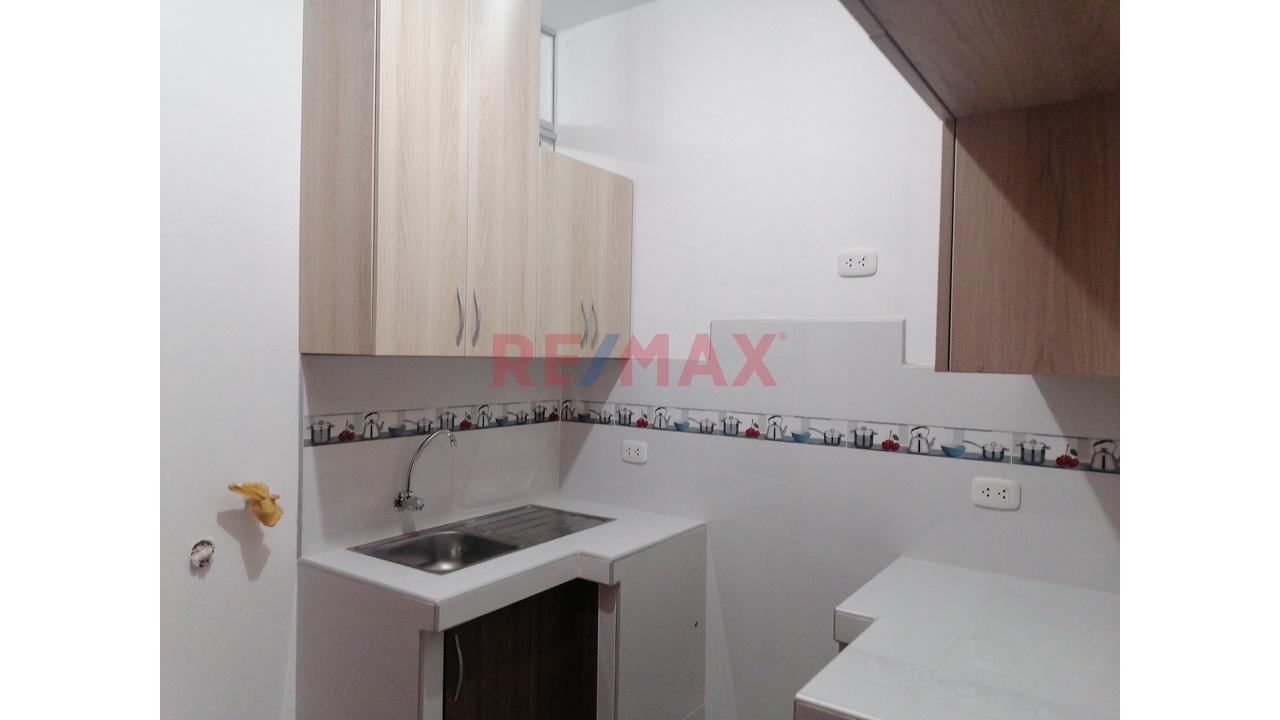 Alquiler Mini Departamento - Urb La Planicie - 4
