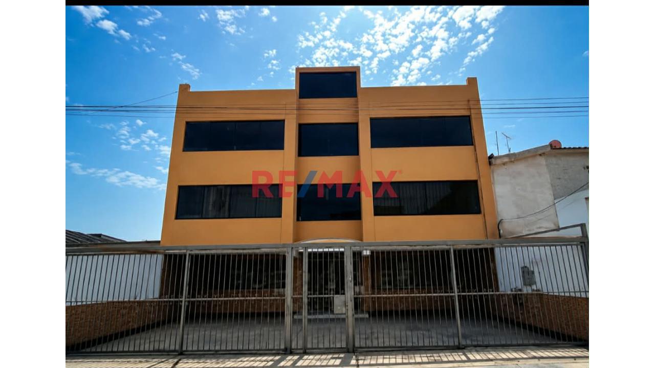 Vive En Zona Segura, Residencial Y De Alta Proyección Con Sol Todo El Año
