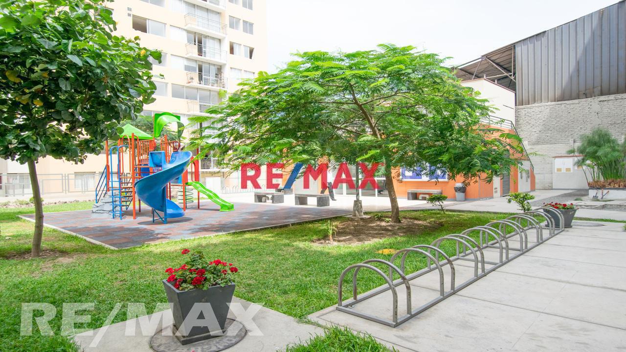 Departamento Acogedor Con Vista Interior | Condominio Moderno Con Áreas Comunes — foto 9