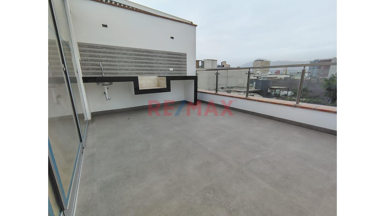 Vendo Departamento De Estreno Duplex De 156M²  Con Vista Panoramica En Surco — foto 14