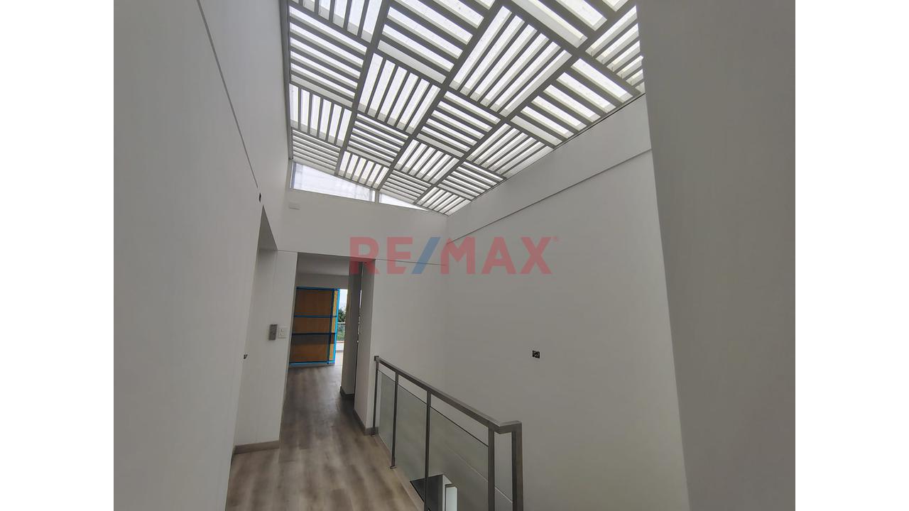 Vendo Departamento De Estreno Duplex De 156M²  Con Vista Panoramica En Surco — foto 12