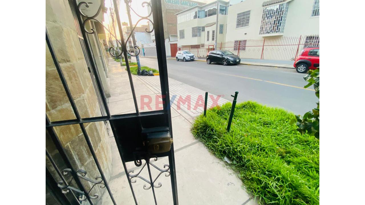 Venta De Casa Ate. Espacio Que  No Se Encuentra En Lima — foto 15