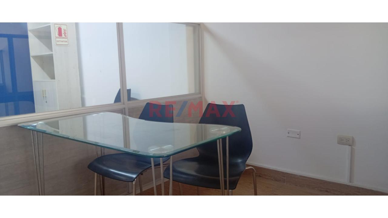 Oficina En Alquiler – 3Er Piso | Sol De La Molina (47 M²) - 9