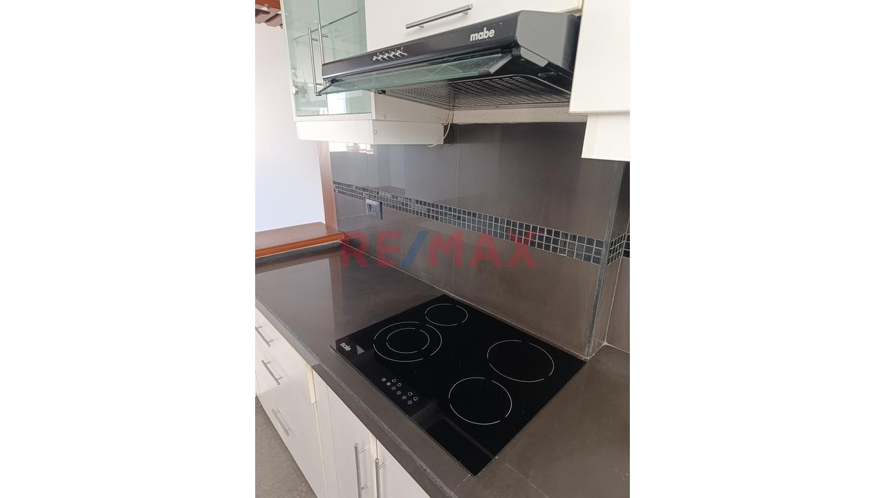 ¡Luz, Tranquilidad Y Excelente Ubicación En San Miguel! Departamento De 2 Dormitorios, 2 Baños Completos Y Un Estudio En Alquiler — foto 11