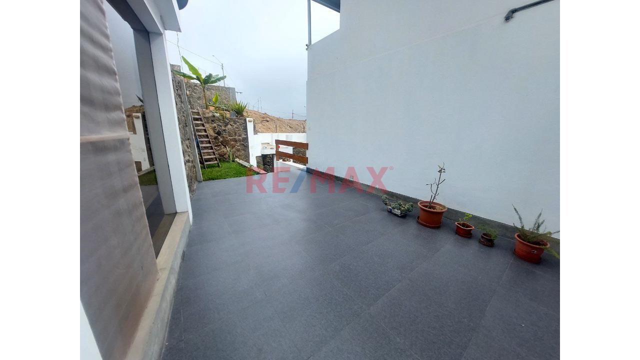 Alquiler De Mini Departamento Amoblado En 2Do Nivel Huertos De La Molina — foto 9