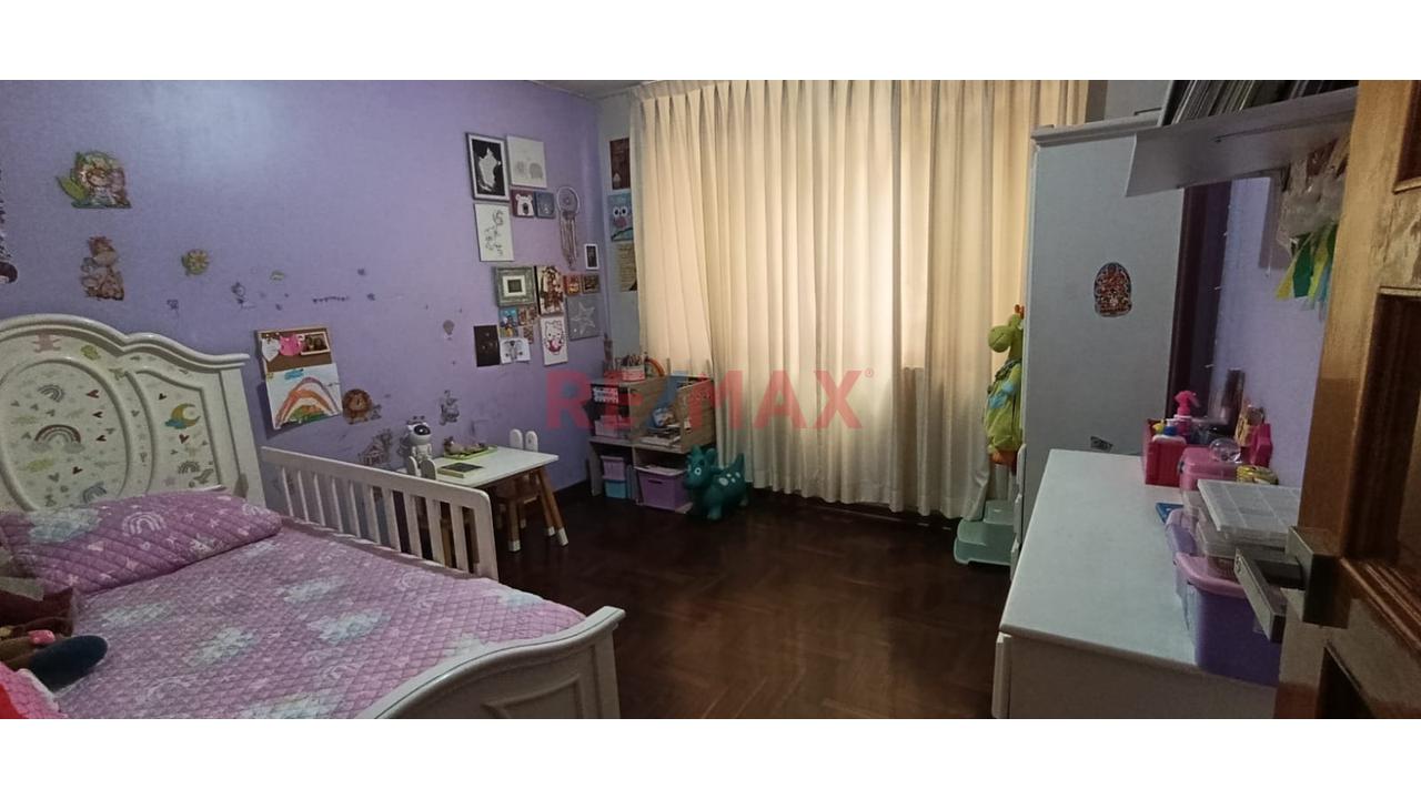 Casa Multifamiliar En Venta — 5 Pisos Independizados | Urb. El Naranjal, San Martín De Porres — foto 12