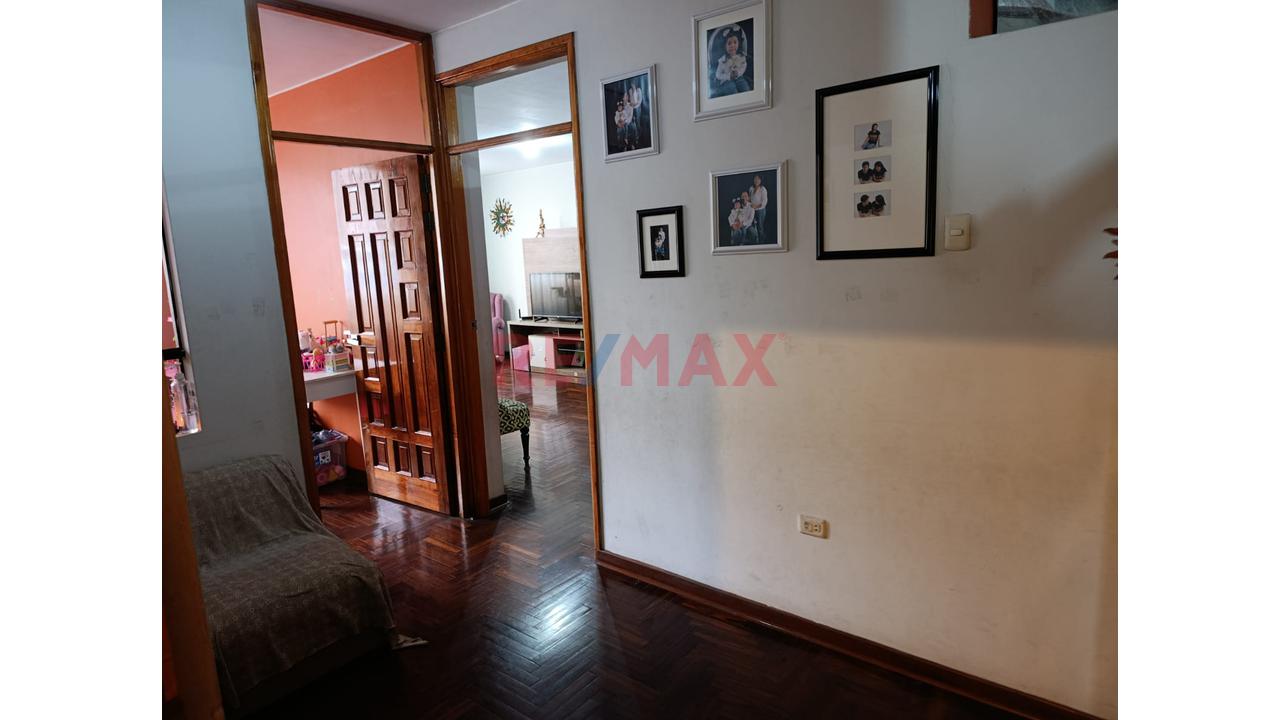 Casa Multifamiliar En Venta — 5 Pisos Independizados | Urb. El Naranjal, San Martín De Porres — foto 6
