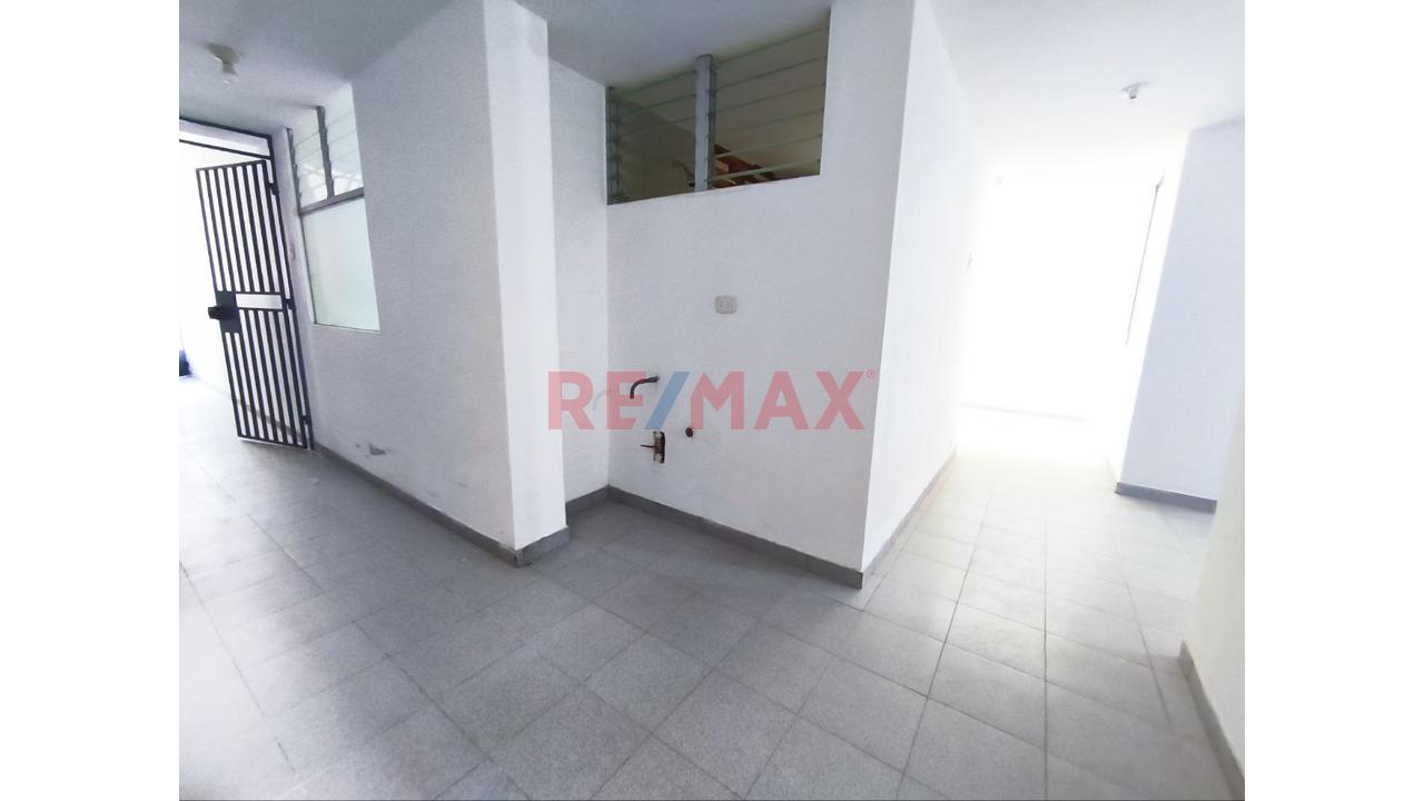 Venta De Departamento En Larry Jhonson En Cajamarca - 19