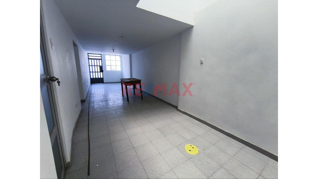 Venta De Departamento En Larry Jhonson En Cajamarca - 1