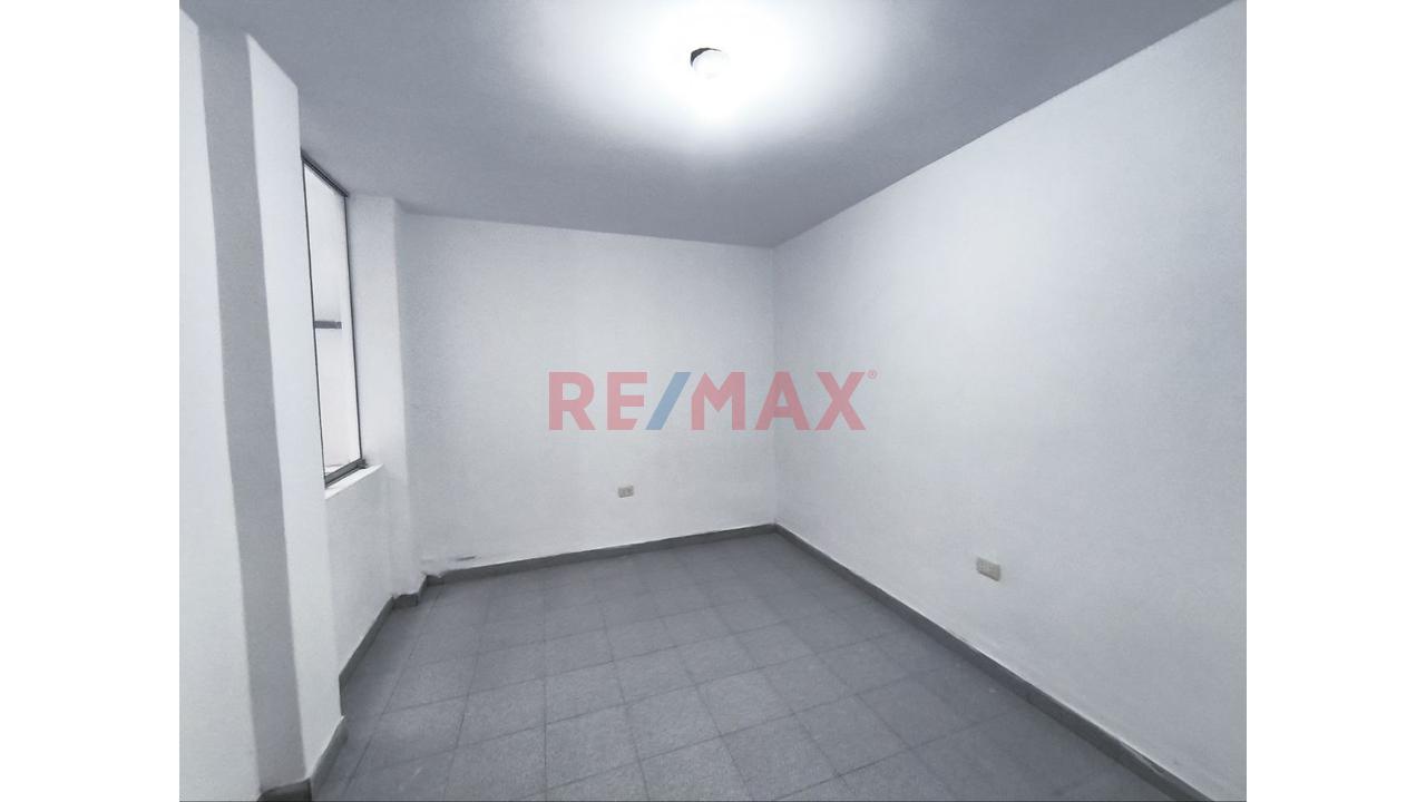 Venta De Departamento En Larry Jhonson En Cajamarca - 16