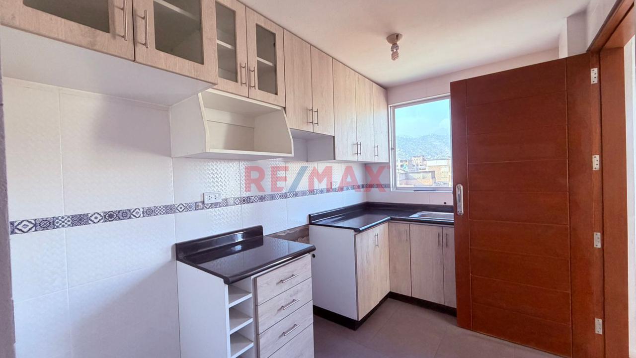 Villa María Del Triunfo 2 Departamentos Al Precio De 1 Mas Aires🏡 - 16