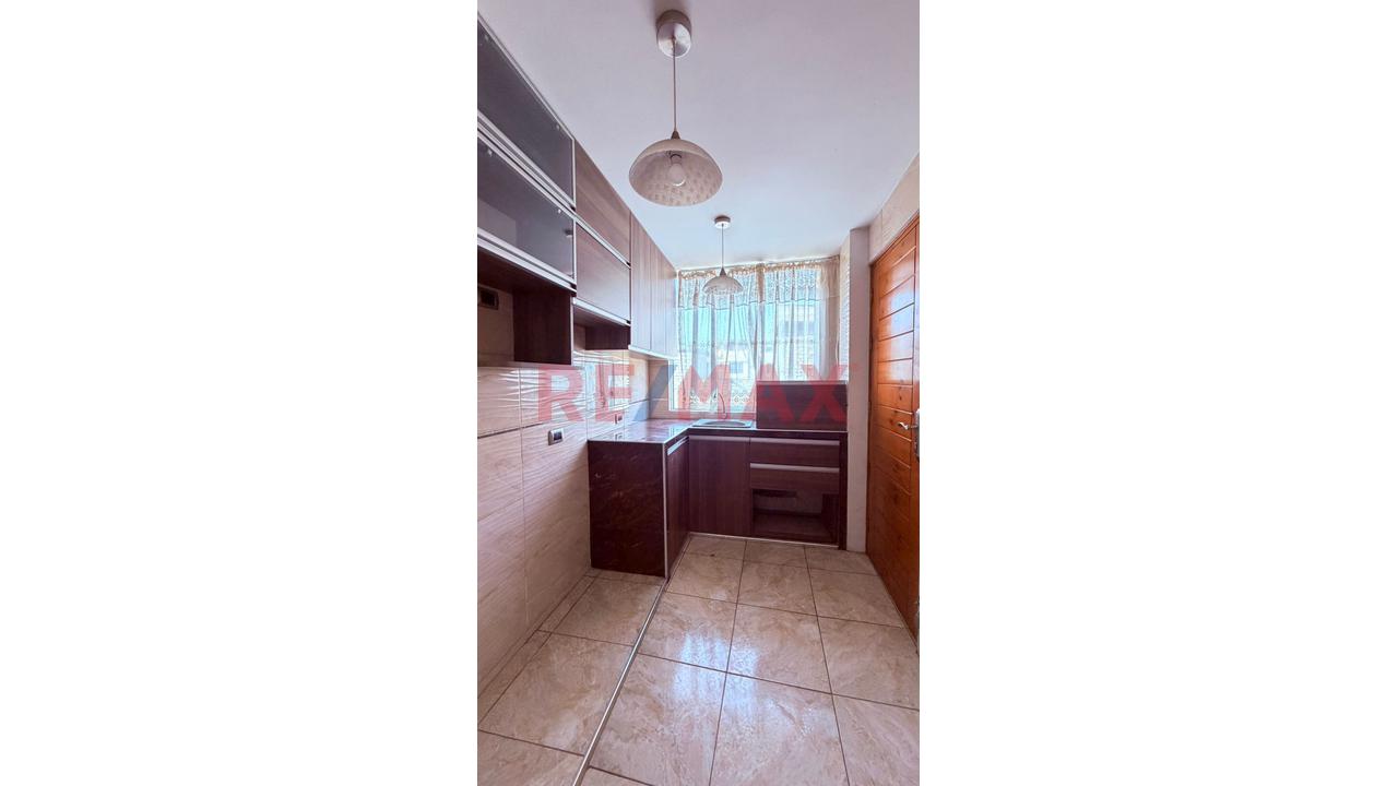 Villa María Del Triunfo 2 Departamentos Al Precio De 1 Mas Aires🏡 - 17
