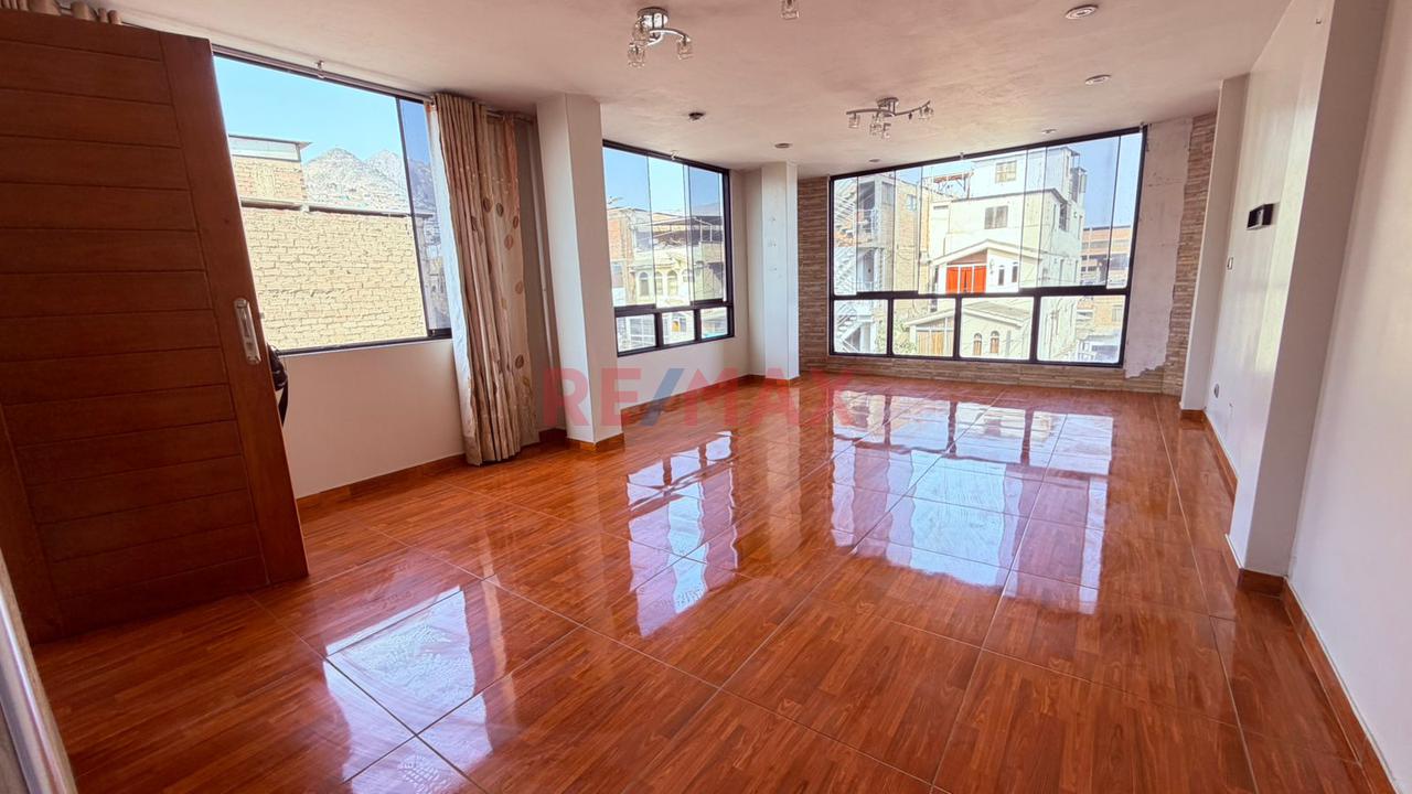 Villa María Del Triunfo 2 Departamentos Al Precio De 1 Mas Aires🏡 - 10