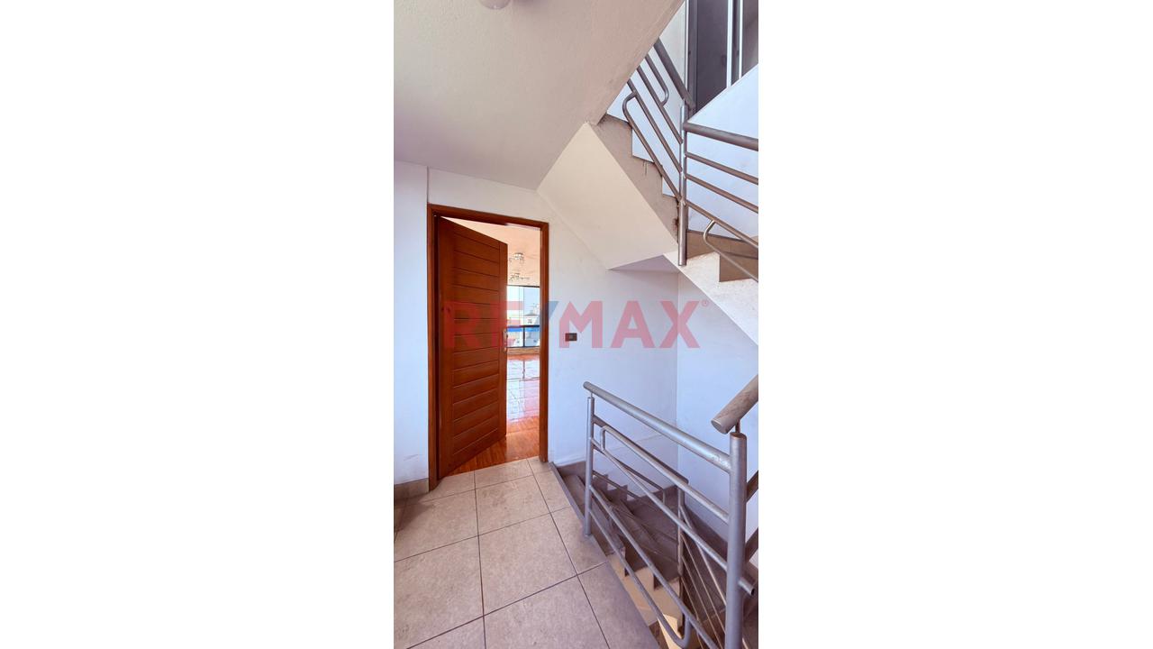 Villa María Del Triunfo 2 Departamentos Al Precio De 1 Mas Aires🏡 - 15