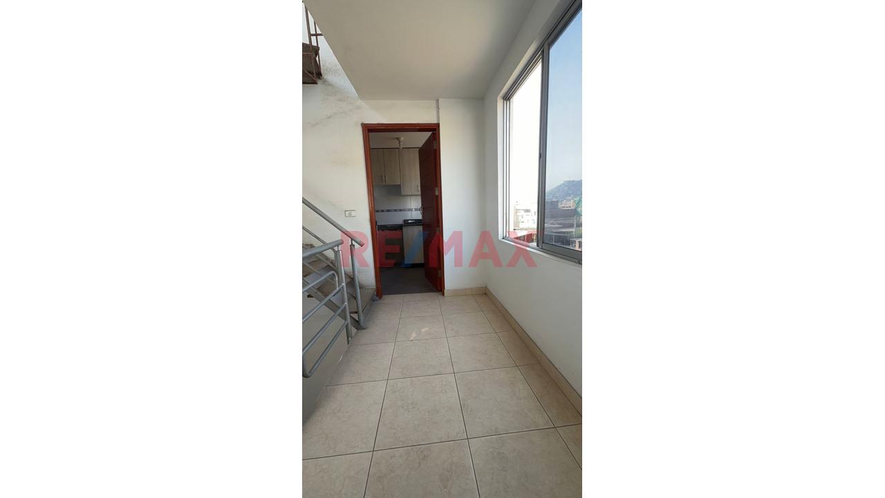 Villa María Del Triunfo 2 Departamentos Al Precio De 1 Mas Aires🏡 - 9