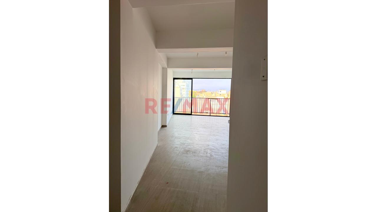 📣Oportunidad Única: Moderno Duplex En Piso 12° (1202) – Urb San Fernando - 2