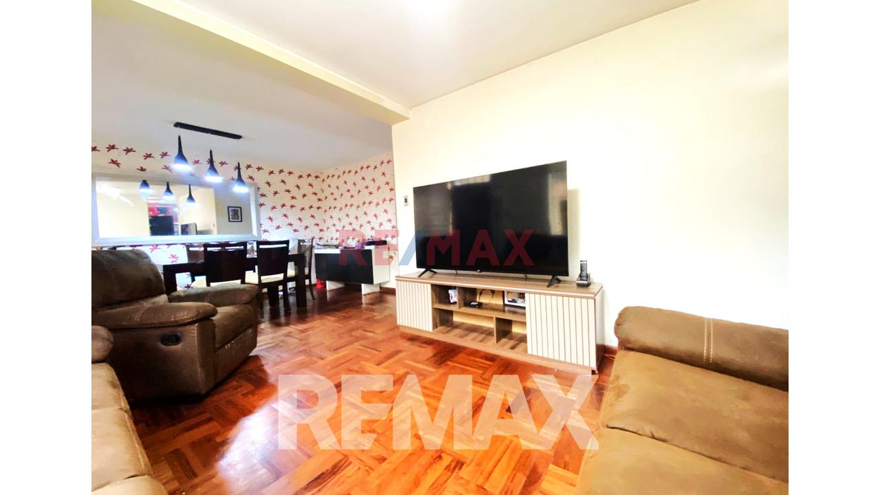 Departamento En 1Er Piso A Un Paso Del Parque De La Amistad | Surco — foto 12
