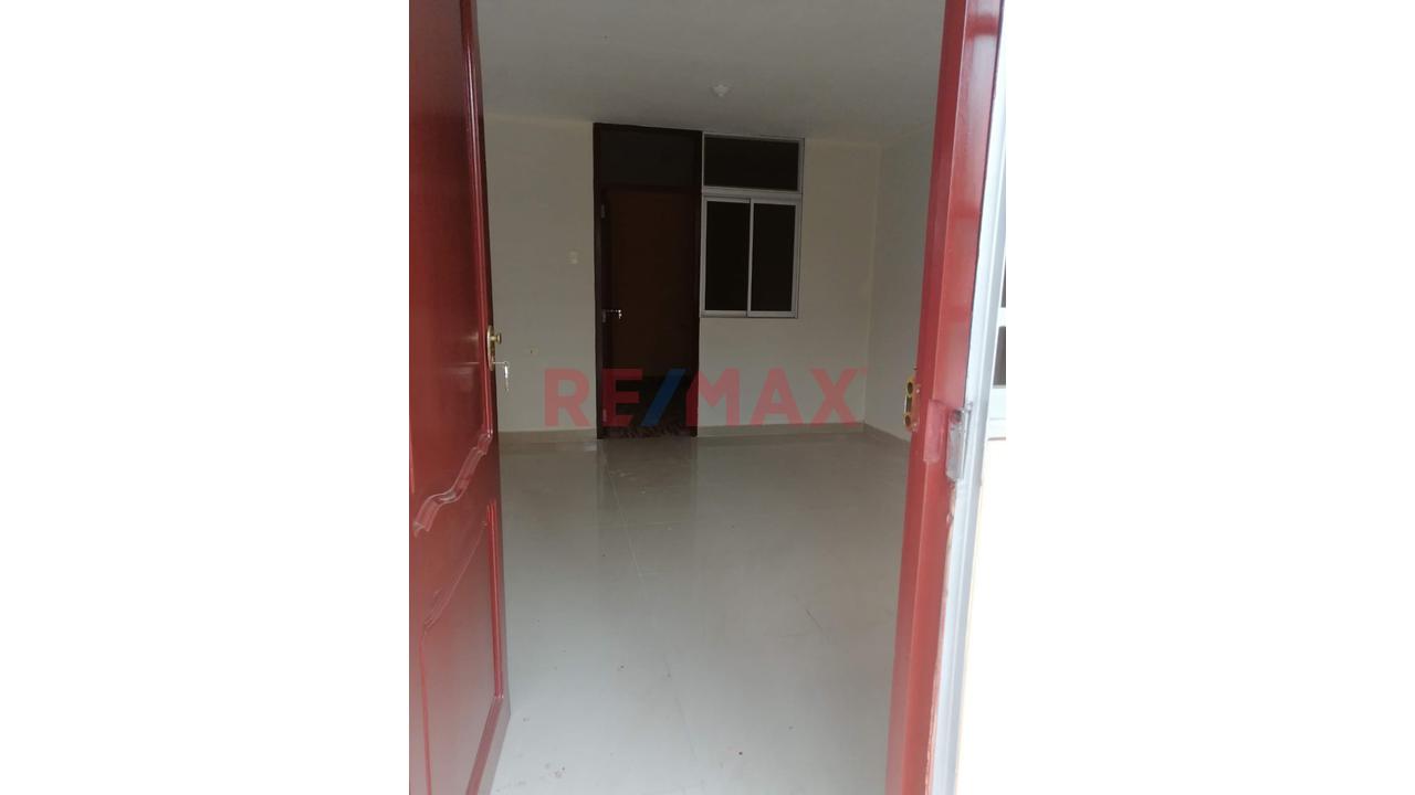 Casa En Venta, El Porvenir, Sector Victorro Raul Haya De La Torre - 4