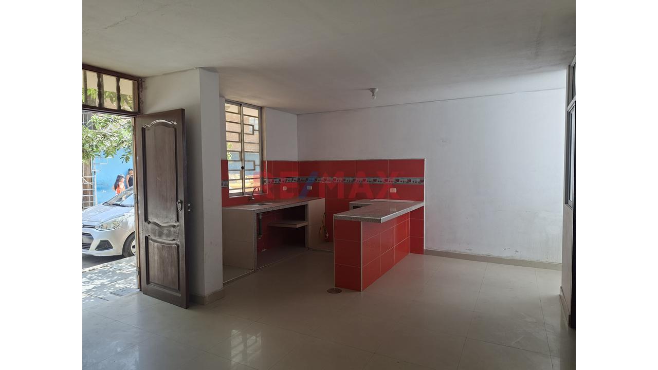 Casa En Venta, El Porvenir, Sector Victor Raul Haya De La Torre Etapa 2 - 3