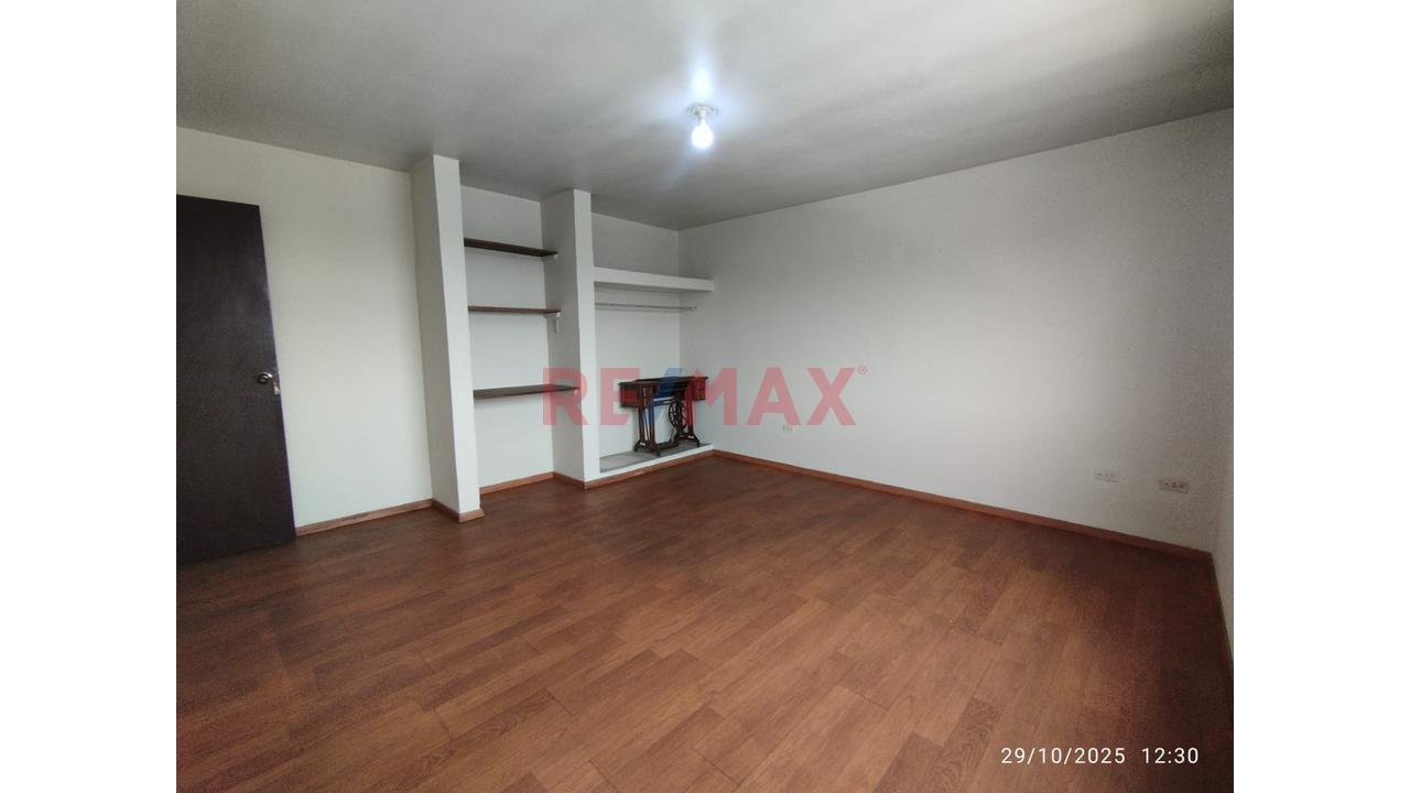 🏡✨ ¡Amplio Departamento En Alquiler En Zona Estratégica! — foto 4