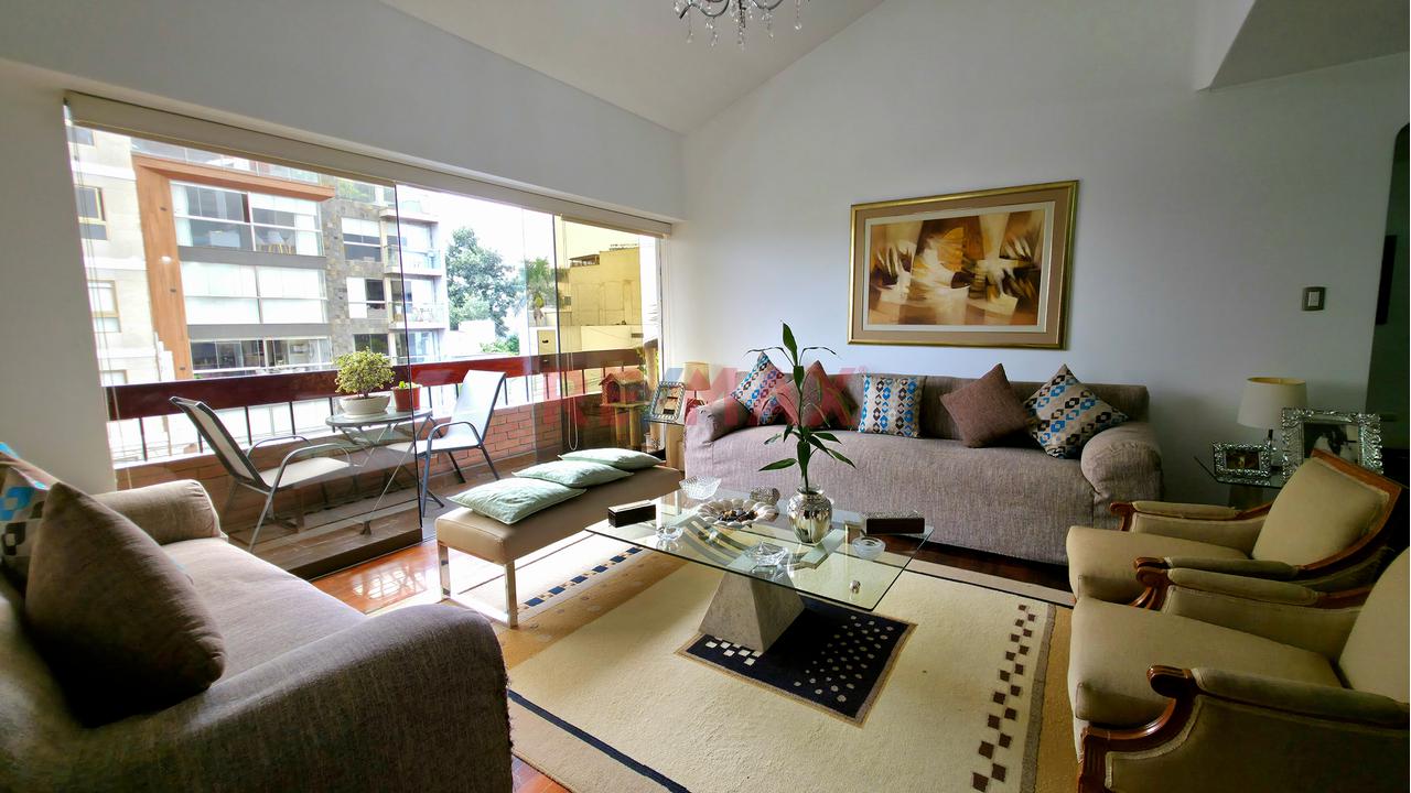 Departamento Con Vista A Calle Balcón En La Sala En 4To Piso (Sin Ascensor) De 180 Mts — foto 9