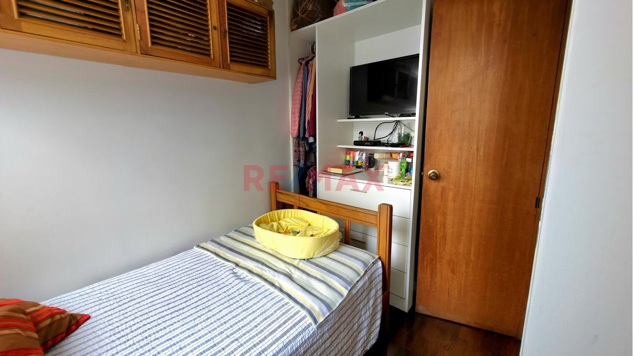 Departamento Con Vista A Calle Balcón En La Sala En 4To Piso (Sin Ascensor) De 180 Mts — foto 5