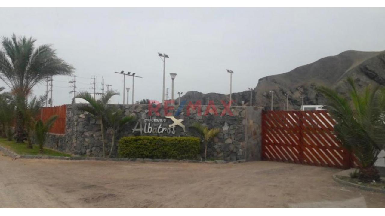 ¡Construye Tu Casa De Playa! Lote De 210 M² En Albatros – Excelente Ubicación — foto 2