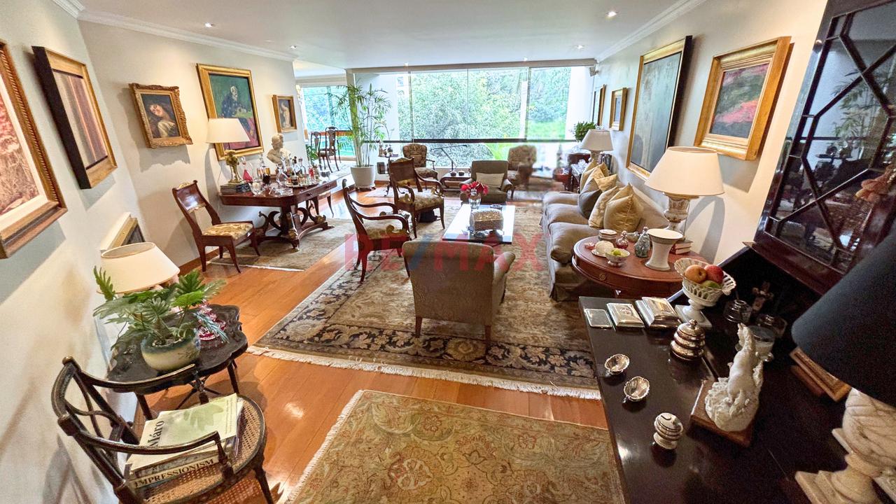 Hermoso Flat Frente A Parque Con 3 Cocheras Y 2 Depositos En Jr. Monte Carmelo Chacarilla — foto 8