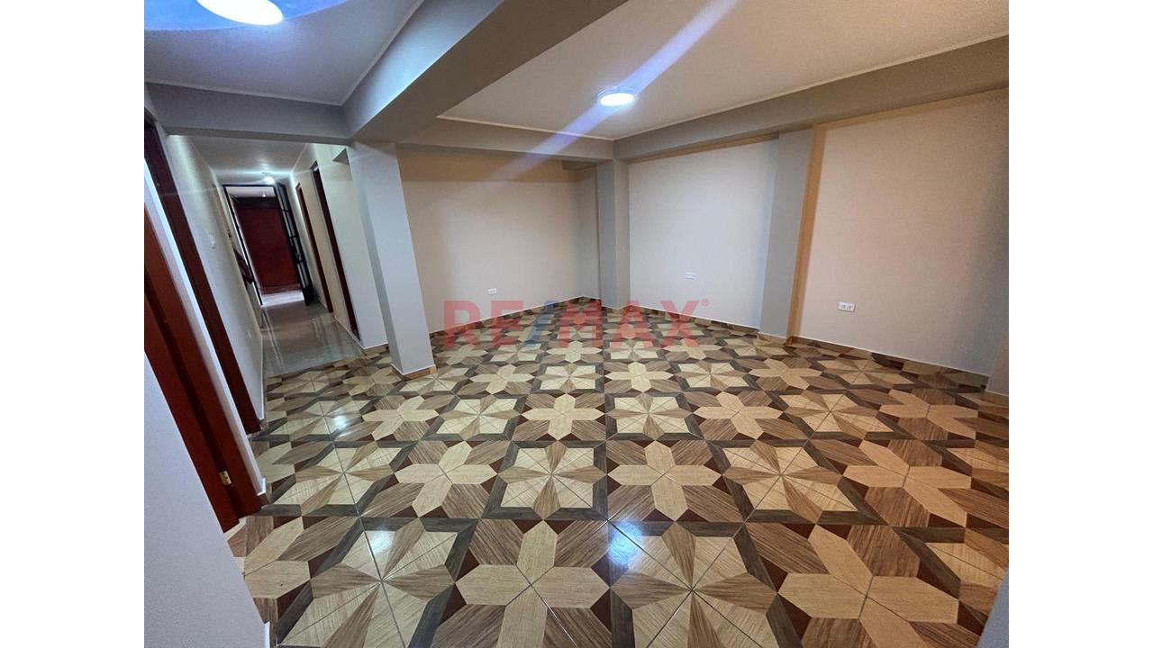 Departamento en Alquiler ubicado en San Juan De Lurigancho a $381