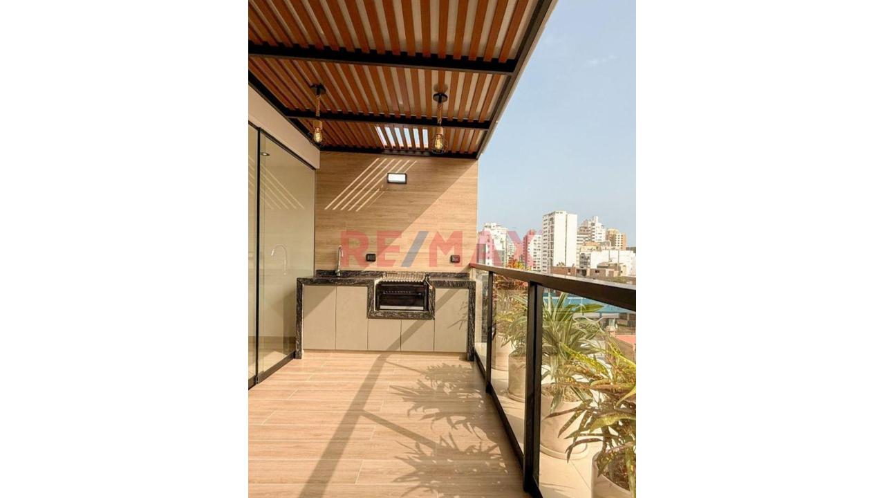 Penthouse Dúplex 5To Piso, A Media Cuadra Del San Silvestre | Miraflores — foto 6