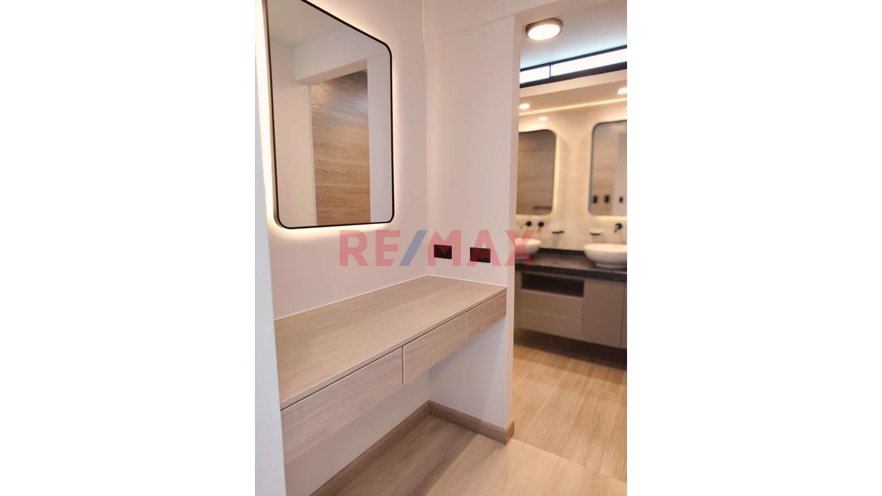 Penthouse Dúplex 5To Piso, A Media Cuadra Del San Silvestre | Miraflores — foto 12