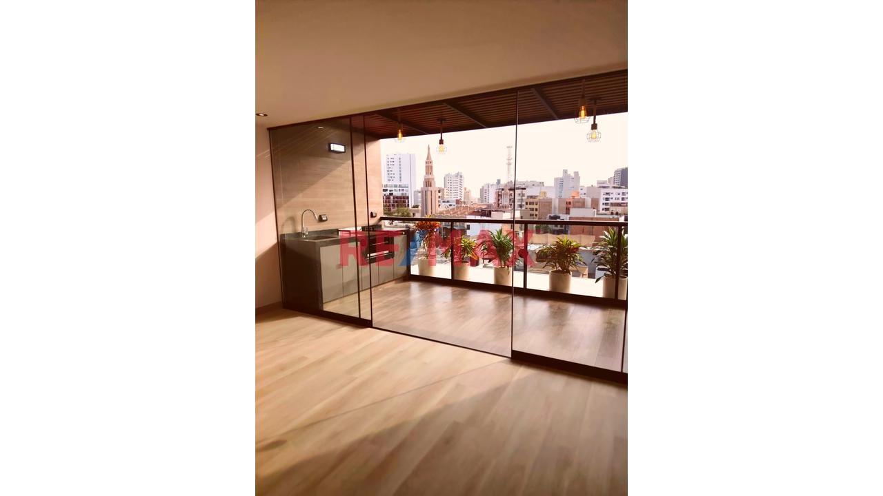 Penthouse Dúplex 5To Piso, A Media Cuadra Del San Silvestre | Miraflores
