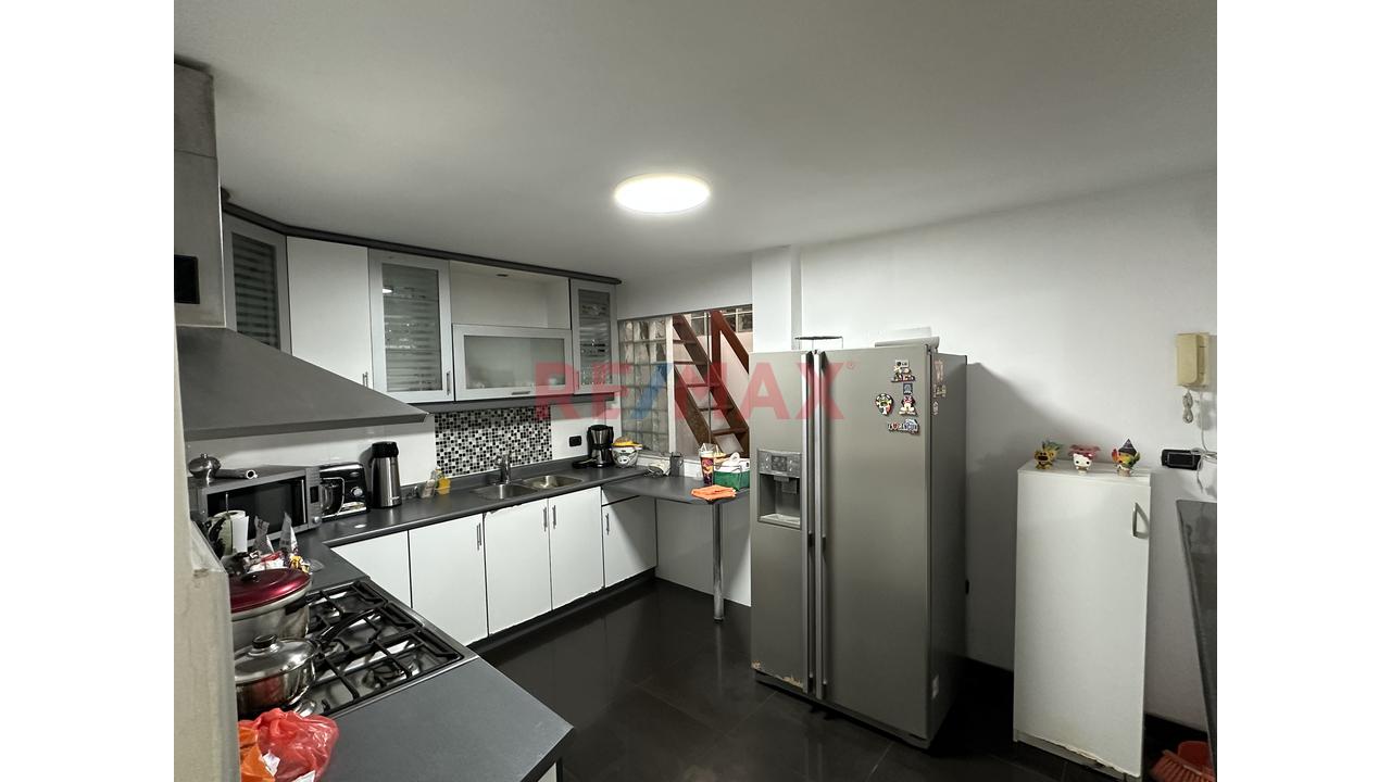 🏡🏢 Casa En Venta Con Parámetros Para 5 Pisos | 160 M² | San Juan De Miraflores | Excelente Inversión 💰📈 — foto 14
