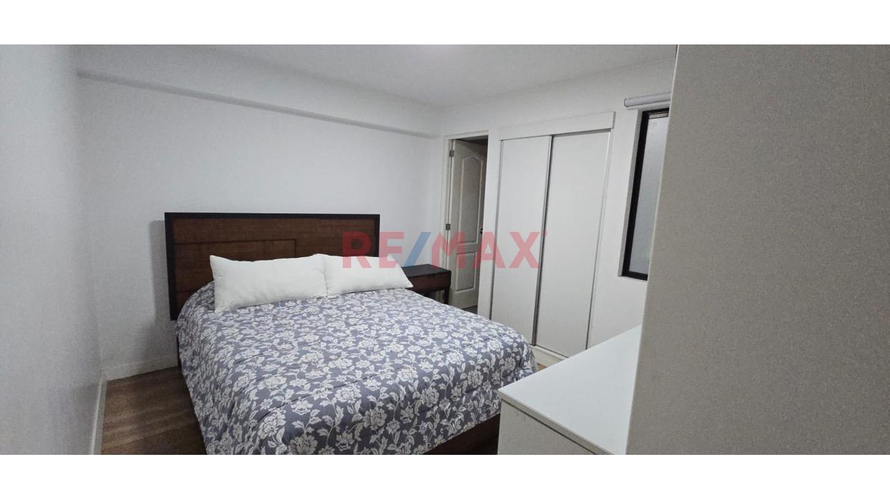 🏡 Vendo Amplio Departamento Remodelado 2025 En Jesús María ¡Primer Piso Elevado! ✨ — foto 8