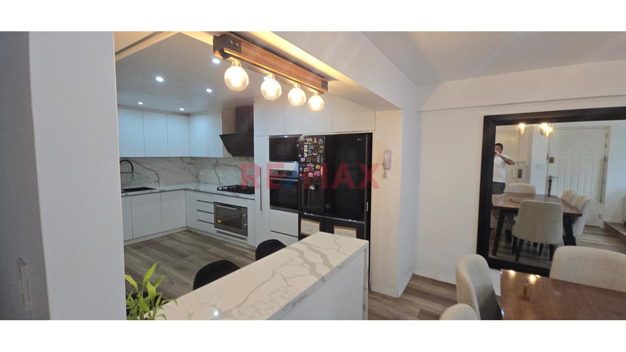 🏡 Vendo Amplio Departamento Remodelado 2025 En Jesús María ¡Primer Piso Elevado! ✨ — foto 4