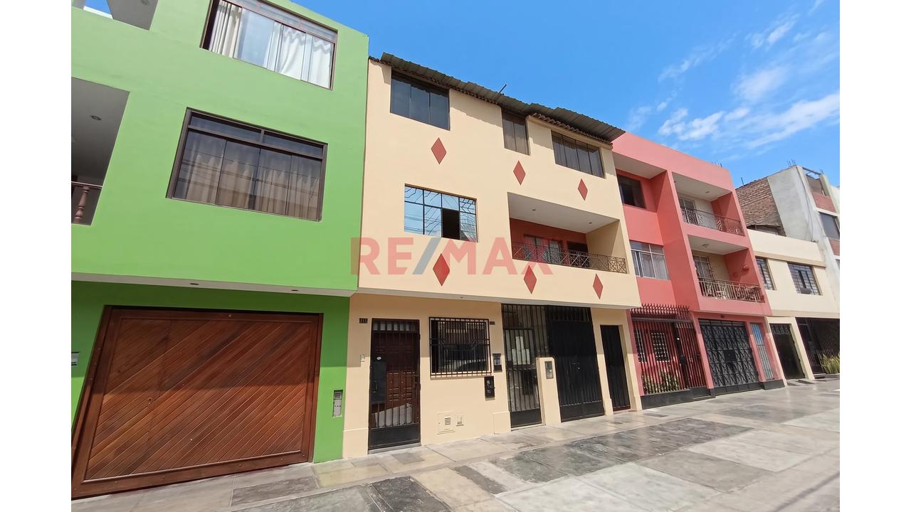🏡 *Se Vende Casa De 2 Pisos – Urb. Ingeniería, San Martín De Porres* 🏡 — foto 10