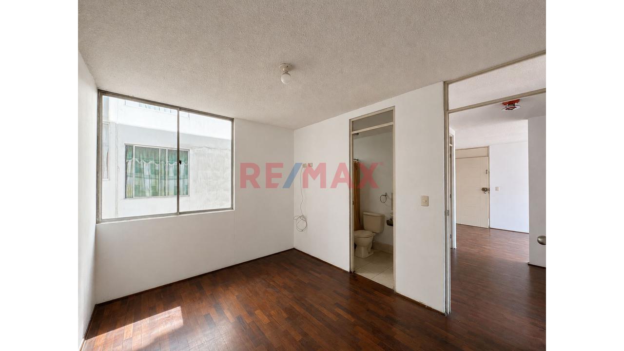Venta De Departamento En Condominio Cerrado Paseo Del Sol En Santa Clara, Rodeado De Areas Verdes, Zona De Juegos, Casa Club - 4