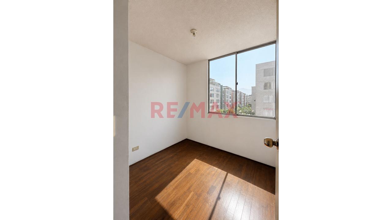 Venta De Departamento En Condominio Cerrado Paseo Del Sol En Santa Clara, Rodeado De Areas Verdes, Zona De Juegos, Casa Club - 2