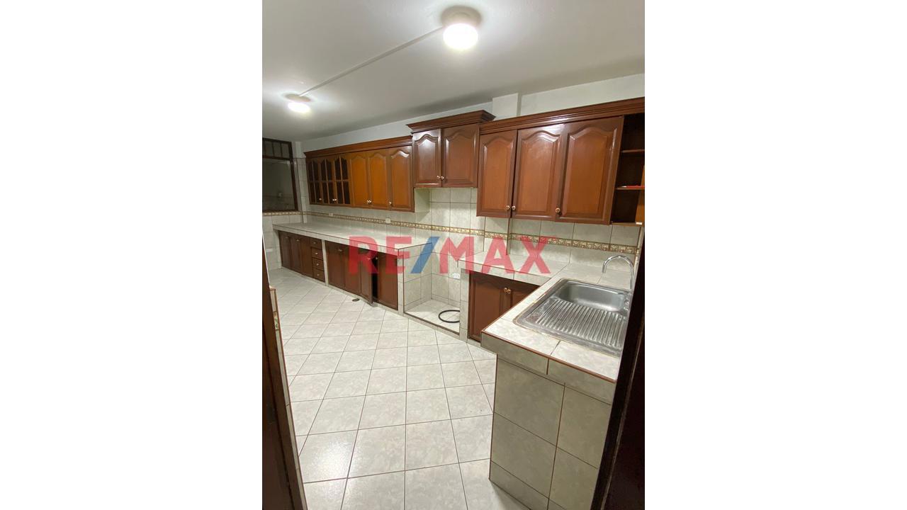 Gran Oportunidad Venta De Casa En Tungazuca - Carabayllo