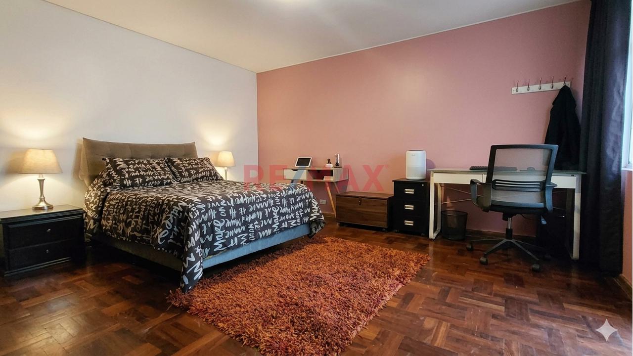 ¡Oportunidad En San Miguel! Casa Amplia Con Gran Frente O Terreno Para Proyecto (5 Pisos) - 8