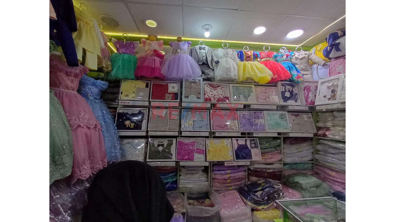 Se Traspasa Local Comercial De Ropa De Bebes Y Niños En El Centro De Arequipa — foto 5