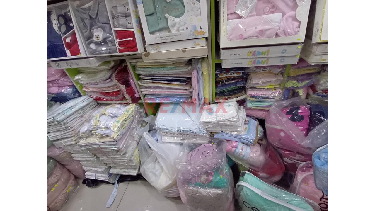 Se Traspasa Local Comercial De Ropa De Bebes Y Niños En El Centro De Arequipa — foto 2